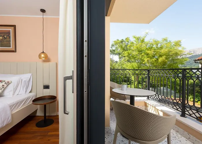 Iris Bed & Breakfast